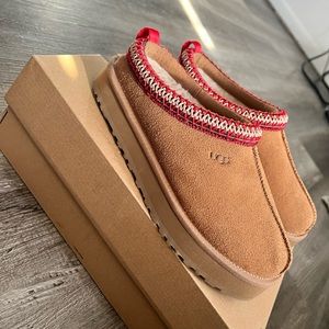 Ugg Tazz Slipper